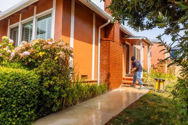 Fence Pressure Washing in Worthington, MN